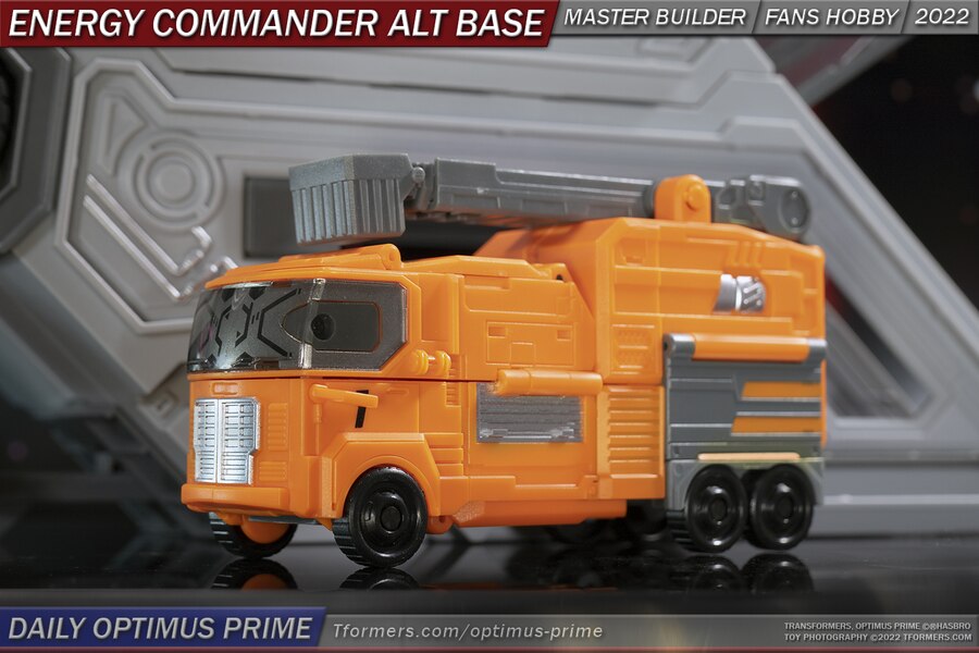 Daily Optimus Prime   Energy Commander Alternate Base Mode Image  (16 of 20)